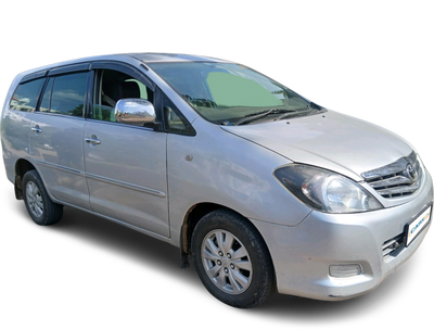 Toyota Innova-img